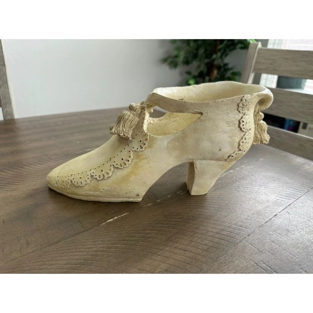 Vintage Style Victorian Shoe Planter Vase Cream Large High Heel Boot Cottage